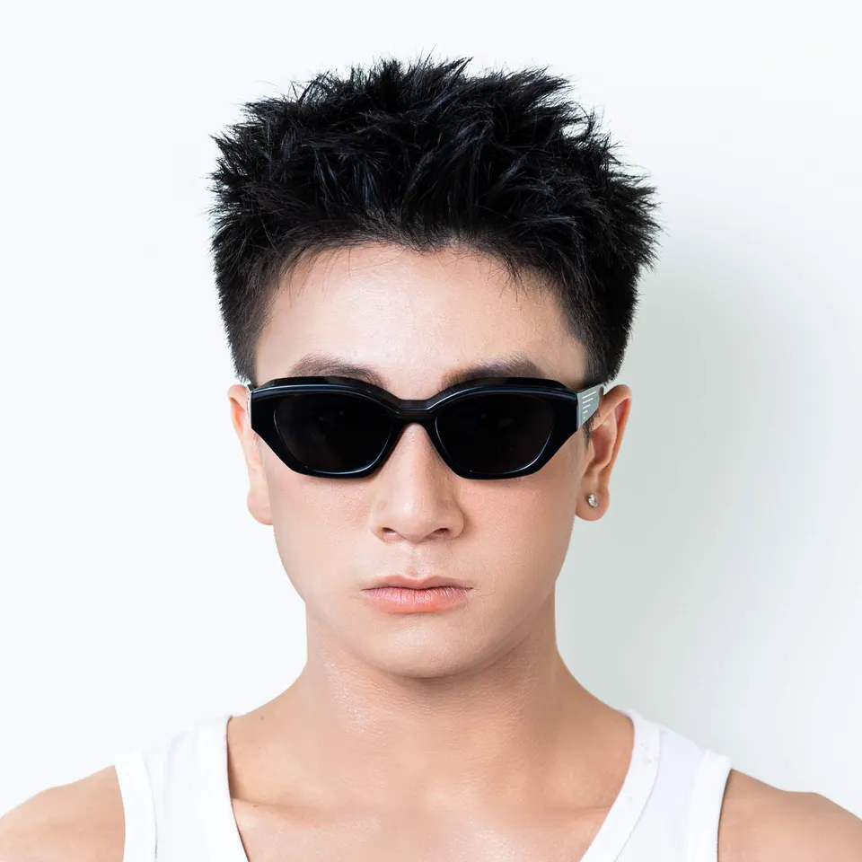 FANG - ảnh 4