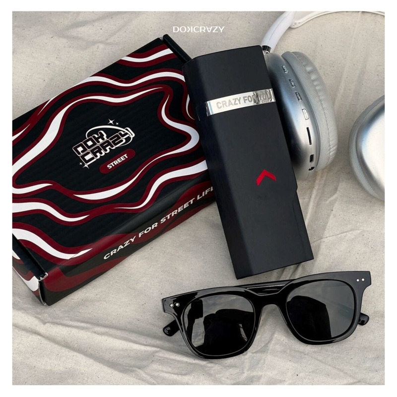 Chăm sóc và bảo quản mắt kính nữ