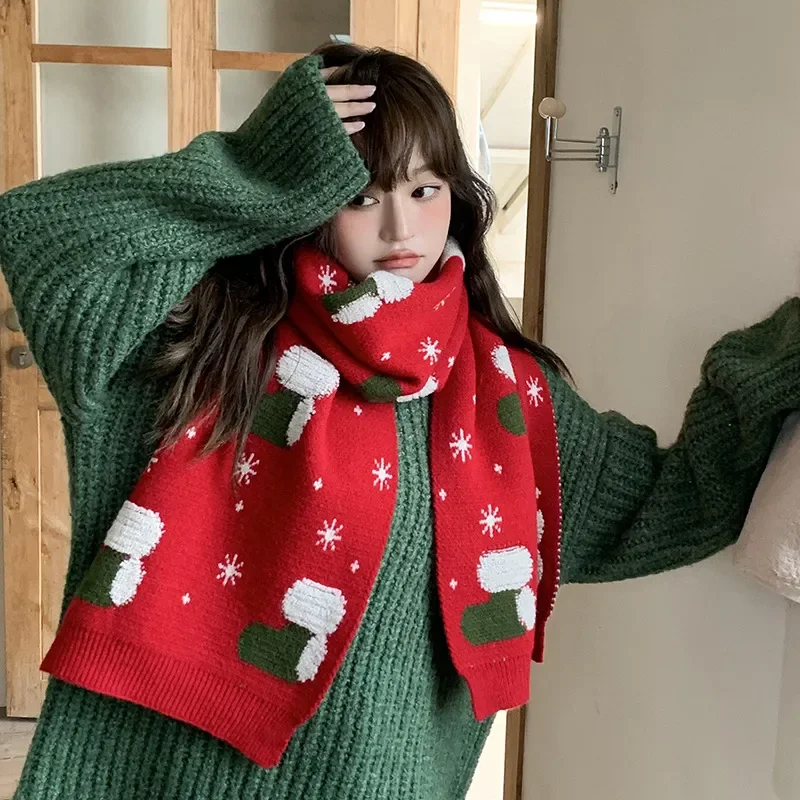 Các gam màu cho trang phục Noel của bạn - Xanh thông cổ điển